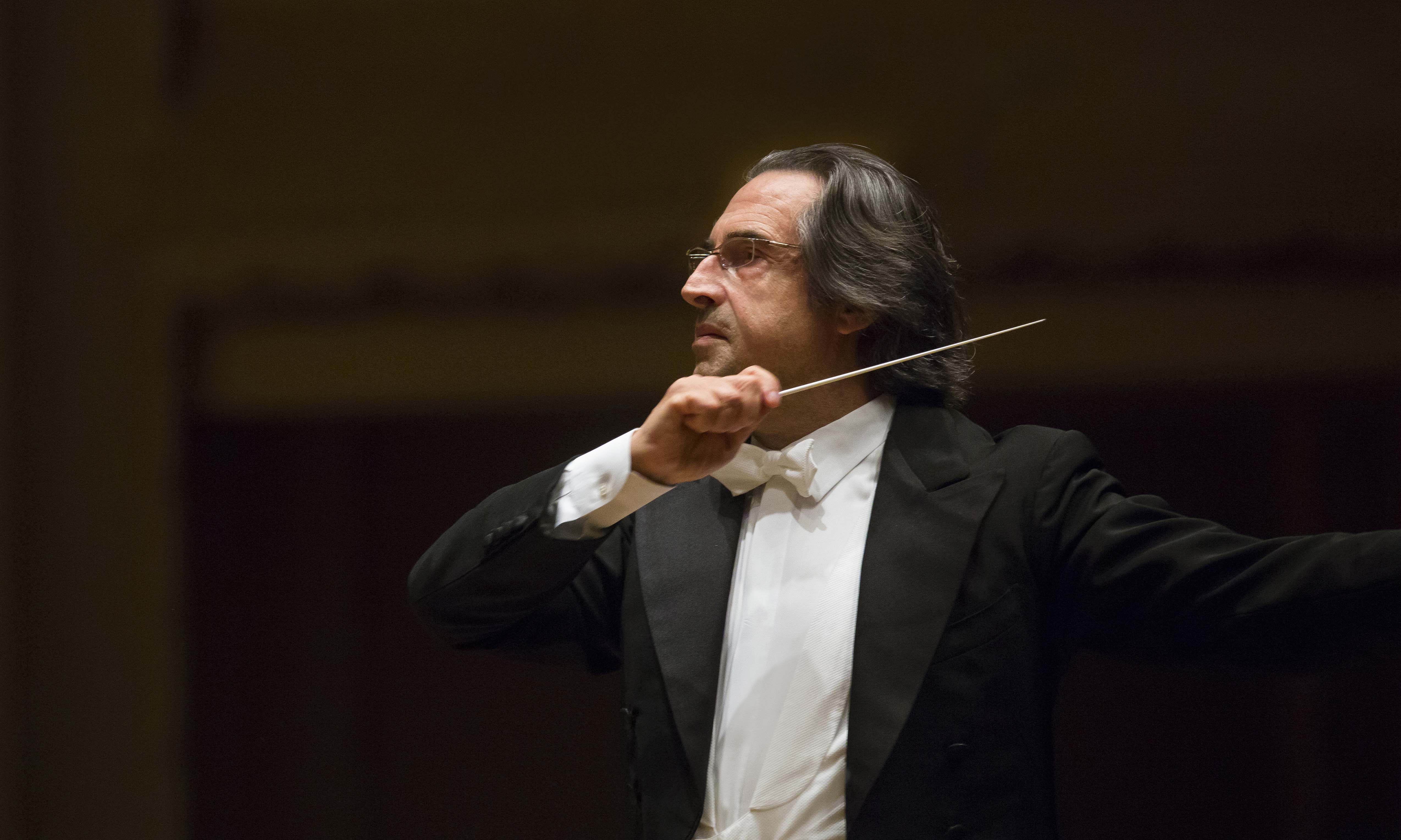 RICCARDO MUTI DIRIGE IL CONCERTO DELL’AMICIZIA AL TEATRO GRANDE DI POMPEI