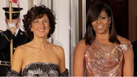 Usa, Michelle e Agnese alla cena di Stato: oro e argento per le first lady