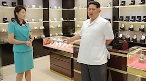 Nord Corea, moglie Kim Jong-un ricompare in pubblico dove nove mesi