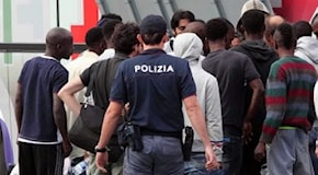 In 74 per scortare 29 migranti: così funzionano le espulsioni