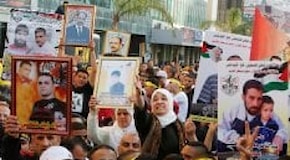 Israele, oltre mille palestinesi detenuti iniziano lo sciopero della fame