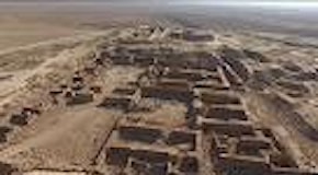 Iraq: il drone in volo sulle rovine di Nimrud distrutta dall'Isis