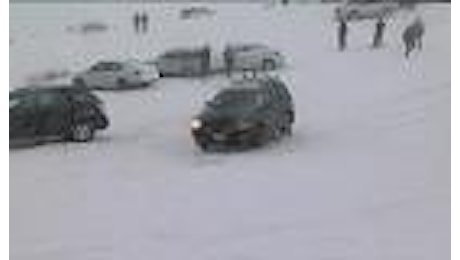 Usa, tempesta di neve sul North Dakota, caos e disagi