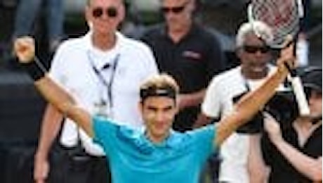 Tennis, Stoccarda: Federer vola in finale e torna numero 1