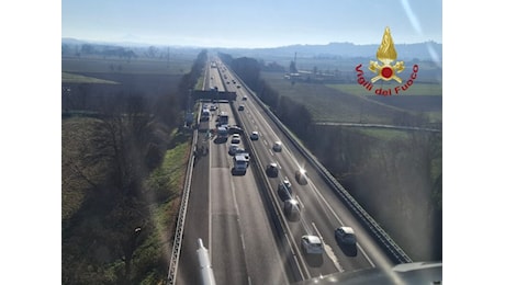 Due incidenti in A1 nel giro di pochi minuti nell'Aretino: coinvolte 10 auto e 29 persone