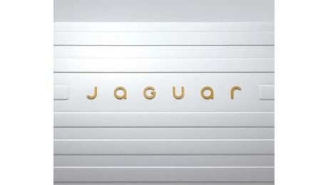 Jaguar cambia immagine e per scommettere sul lusso elettrico nasconde l'iconico giaguaro Leaper