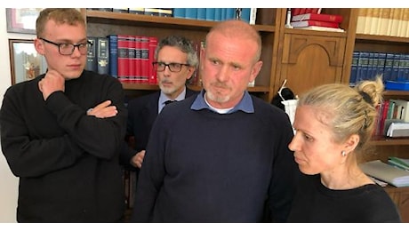 Il padre della ragazza di Terni uccisa dall'ex fidanzato: Ilaria è stata costretta in casa dall'assassino
