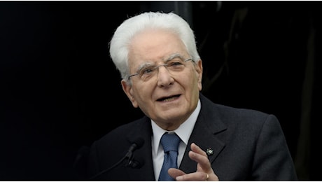Mattarella ricoverato per l'impianto di un pacemaker. Intervento programmato