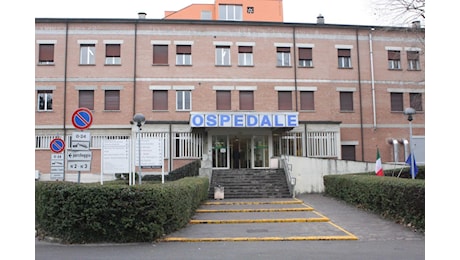 Un infermiere e due volontari aggrediti all’ospedale di Scandiano