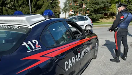 Ha tentato di colpire con un coltello la responsabile del centro d’accoglienza: arrestato per tentato omicidio