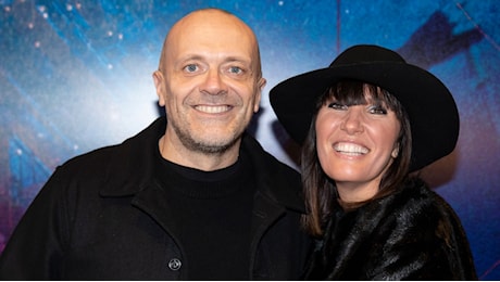 Max Pezzali, la moglie Debora Pelamatti ha scritto una dedica bellissima per il suo compleanno: «Ogni singolo giorno ringrazio il cielo che tu sei capitato a me»