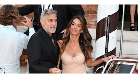 George Clooney e Amal sono arrivati sul Lago di Como per l’estate