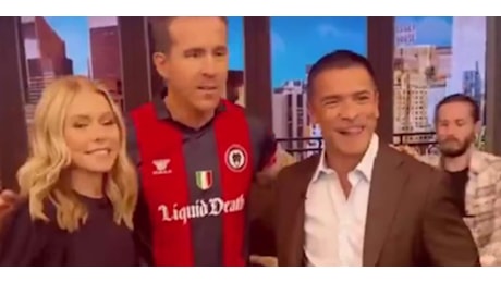 Ryan Reynolds con la maglia del Campobasso in tv: il motivo