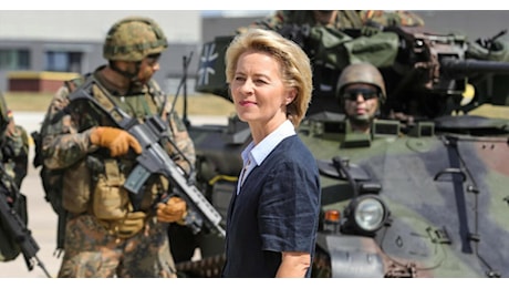 Von der Leyen mette l’elmetto anti-russo