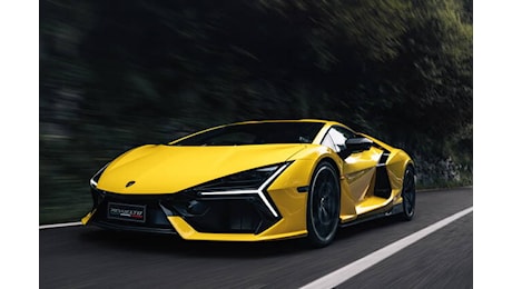 Lamborghini Revuelto: l’abbiamo guidata su strada