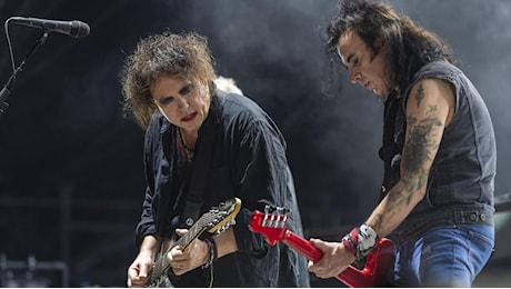 The Cure, tornano con Alone il primo singolo dopo 16 anni