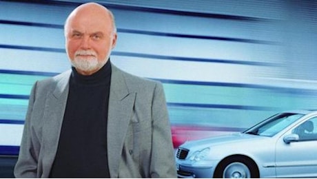 Addio a Bruno Sacco, uno dei designer più famosi al mondo: è lui l’inventore dei modelli Mercedes-Benz