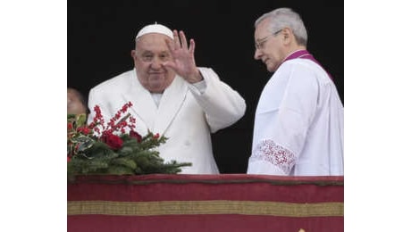 Giubileo, il messaggio di Natale di Papa Francesco: 'Cessi il fuoco a Gaza'. Poi la benedizione Urbi et Orbi