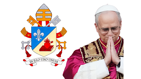Il giglio argentato, il cuore trafitto e il motto: cosa ci dicono i simboli scelti da Papa Leone XIV