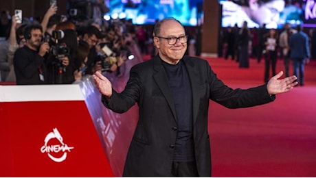 Festa del Cinema di Roma, la cerimonia di apertura tra lustrini e applausi: sul red carpet Germano, Verdone, Foglietta, Lauro