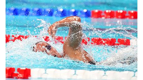 Parigi 2024, nuoto: sfuma il podio per Quadarella nei 1500, Ceccon fuori dalla finale dei 200 dorso
