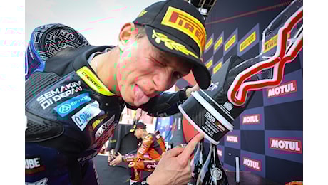 WorldSBK: prima vittoria di Locatelli in Gara 2 ad Assen, sfortuna Bulega | Dueruote