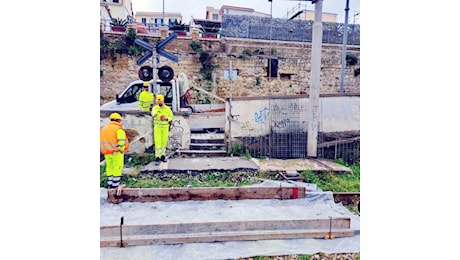 Cumana, disagi per gli studenti. Il sindaco: servizio navetta da Gerolomini ad Arco Felice