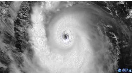 Uragano Beryl sale a categoria 5, dai Caraibi alla Giamaica: le previsioni e perché è da record