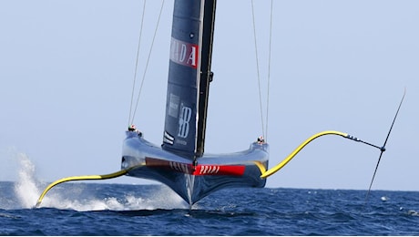 Luna Rossa, un altro pareggio: ma sembra più veloce degli inglesi