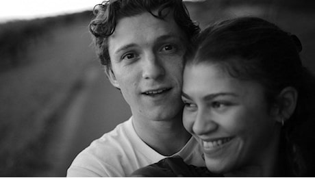 Zendaya e Tom Holland fidanzati ufficialmente: la foto dell'anello