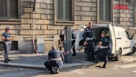 Milano, accusa malore alla guida di minivan e investe pedoni: un morto e 3 feriti