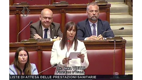 Sud, Vietri (FdI): “Grazie a Governo Meloni nuove assunzioni nella PA