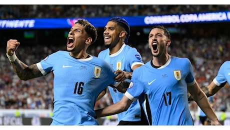 Copa America, il VAR la combina grossa: l'Uruguay elimina gli Stati Uniti con un gol in fuorigioco - Video