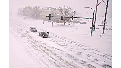 Neve e gelo, emergenza per 62 milioni di americani