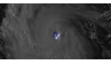 L’Uragano Beryl avanza, allarme dai Caraibi al Messico | VIDEO