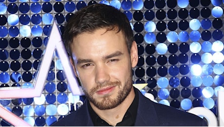 Che cosa sappiamo sulla morte di Liam Payne, ex One Direction: la droga, i problemi con Niall Horan, le accuse della ex fidanzata Maya Henry