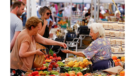 Italia, Istat rivede leggermente al ribasso inflazione novembre all'1,3% su anno