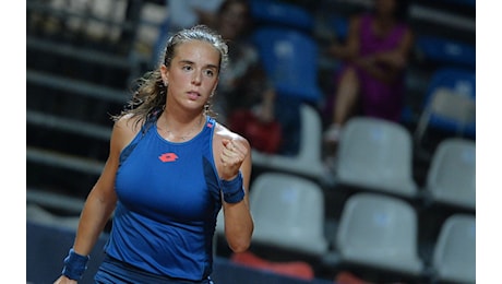 WTA 500 Ningbo e WTA 250 Osaka: I risultati con il dettaglio del Day 1. Cocciaretto annulla un match point e vince al tiebreak del terzo set. Lucia Bronzetti avanza con sicurezza al WTA250 di Osaka