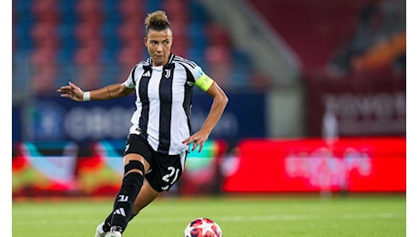 Juventus Women, Arianna Caruso in conferenza stampa: 'Centrocampo a tre? Lo preferisco. Dal campo mi sembrava rigore'