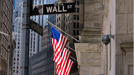 Wall Street poco mossa nel giorno delle tre streghe, occhi a dati macro