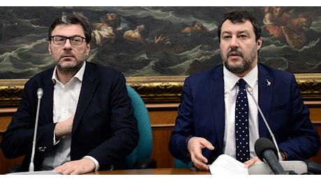 L’offerta di Unicredit per Bpm manda in tilt la Lega. Giorgetti invoca il golden power, Salvini evoca complotti