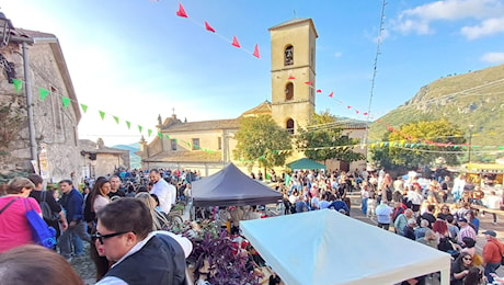 Roccasecca – Le “Cantine de ‘na vota”, record di presenze nel suggestivo scenario del borgo Castello