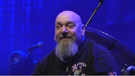 È morto Paul Di’Anno, ex cantante degli Iron Maiden: aveva 66 anni