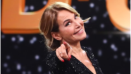 Barbara D’Urso verso la Rai, serve un’esperta del pop: spunta il blocco Berlusconi