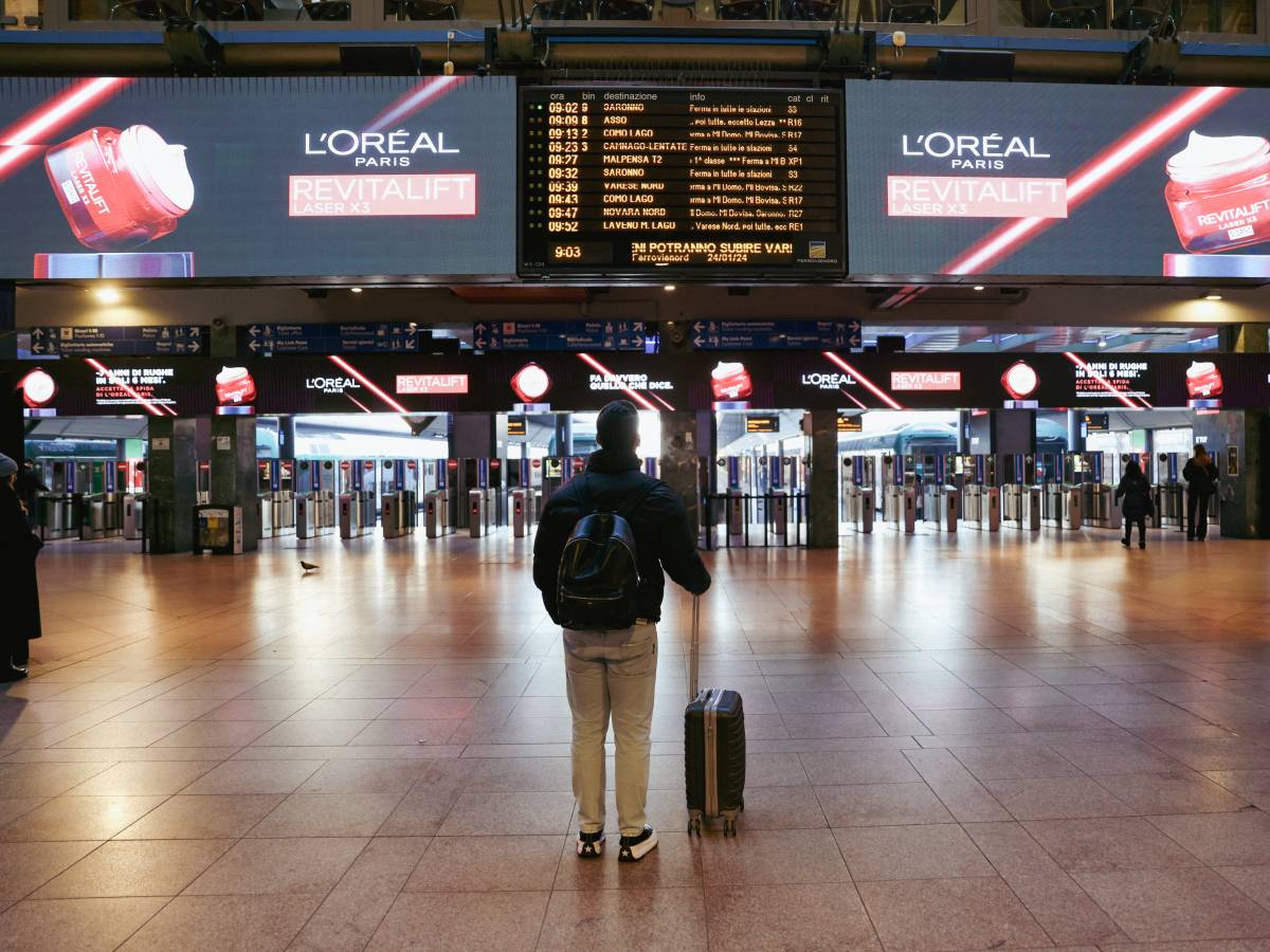 Sciopero Dei Trasporti Pubblici L'8 Novembre, Disagi In Tutta Italia