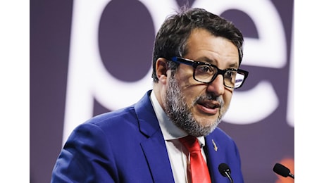 Taglio canone Rai, no di Forza Italia e stoccata di Tajani a Salvini