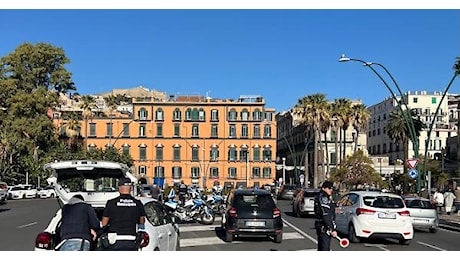 Controlli della Polizia locale a Napoli, denunce e sequestri