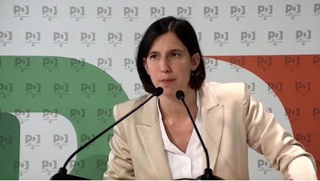 Elly Schlein sull'arresto di Cecilia Sala: «Siamo molto preoccupati. Seguiamo il caso da vicino»