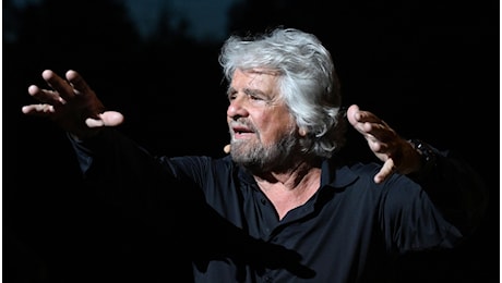 Beppe Grillo non vota per elezioni in Liguria e sgambetta Conte e il M5s dopo la rottura: perché si è astenuto