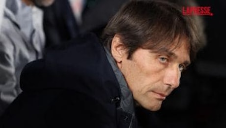 Napoli, Conte glissa sul futuro: Ai tifosi interessa lo scudetto